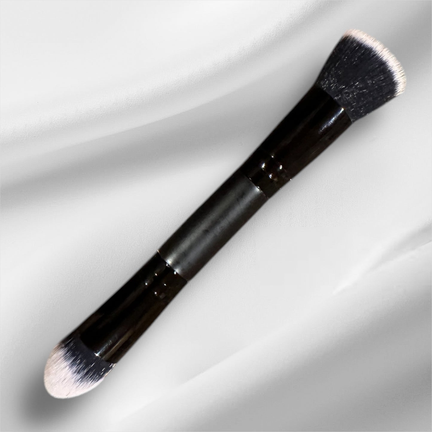 Cali Sue Double Sided Foundation Brush