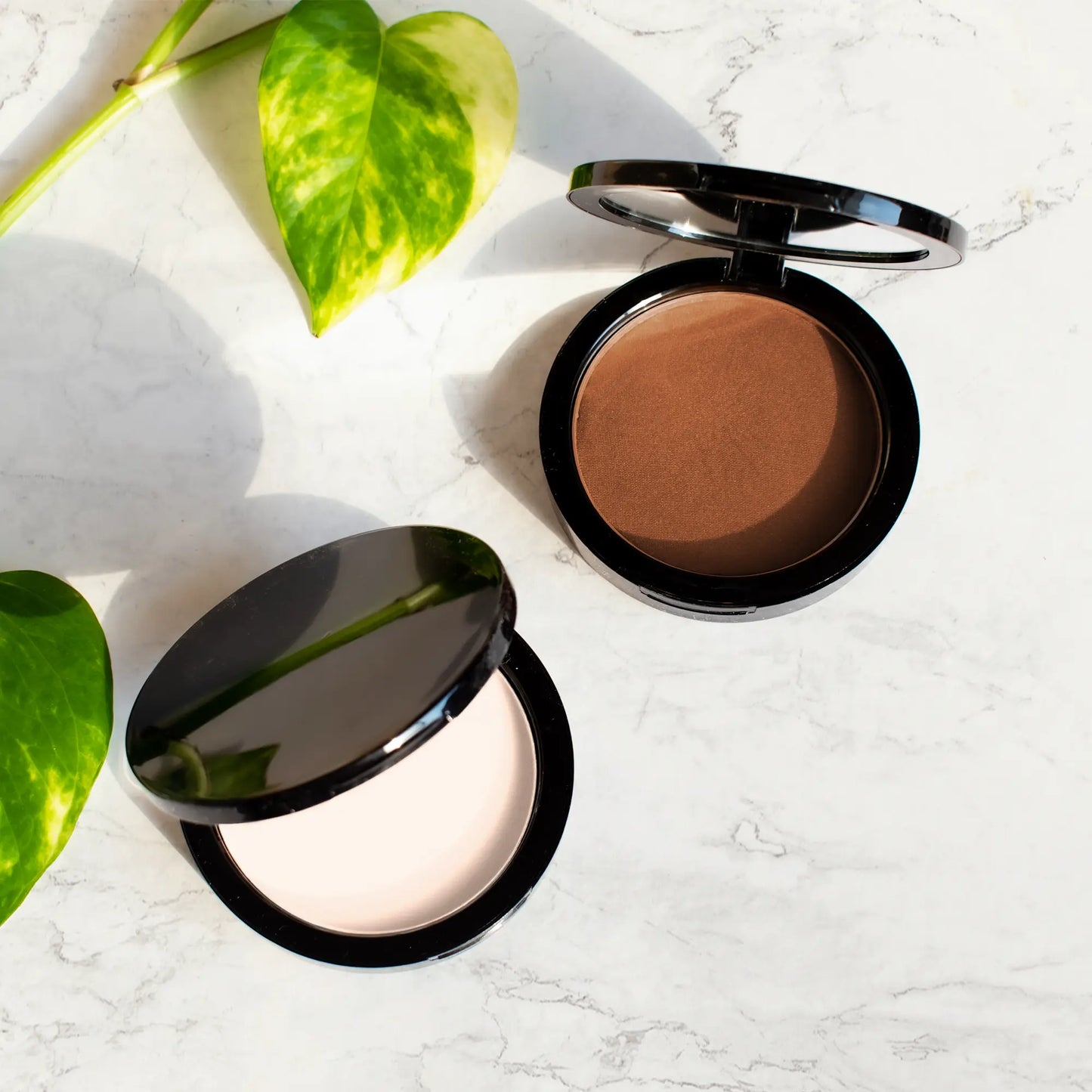 Cali Sue Dual Blend Powder Foundation - French