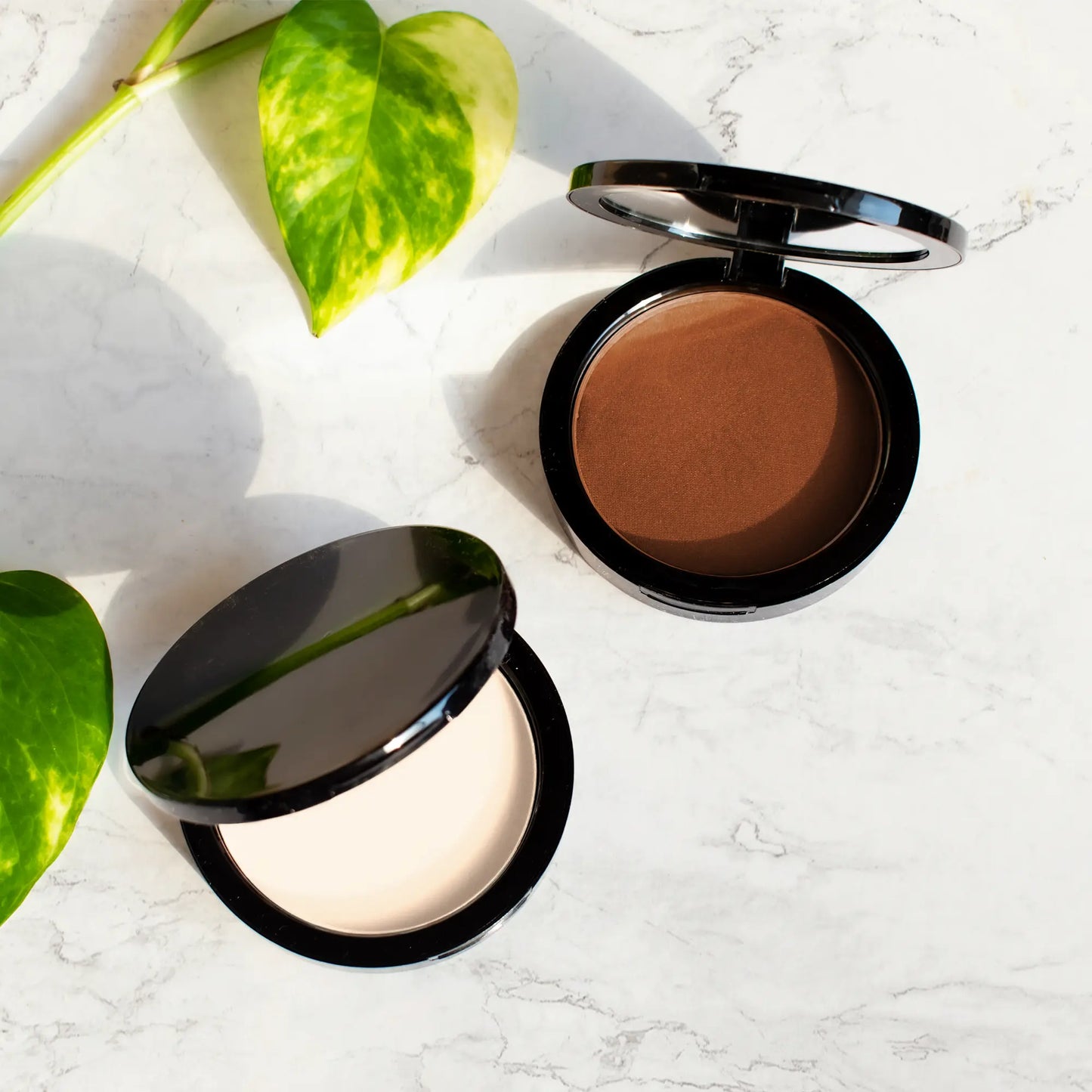 Cali Sue Dual Blend Powder Foundation - Ecru