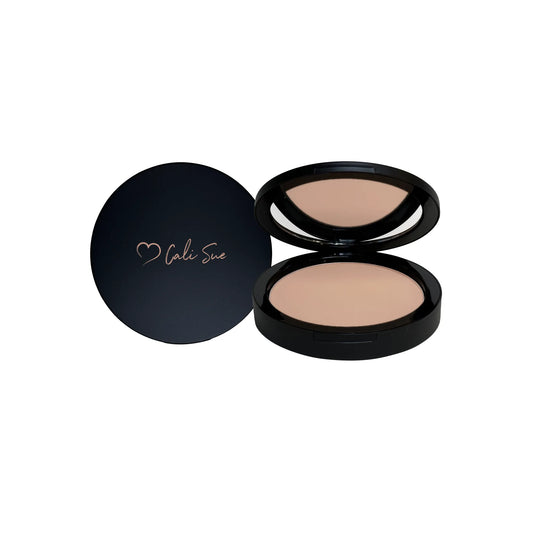 Cali Sue Dual Blend Powder Foundation - Candlelight