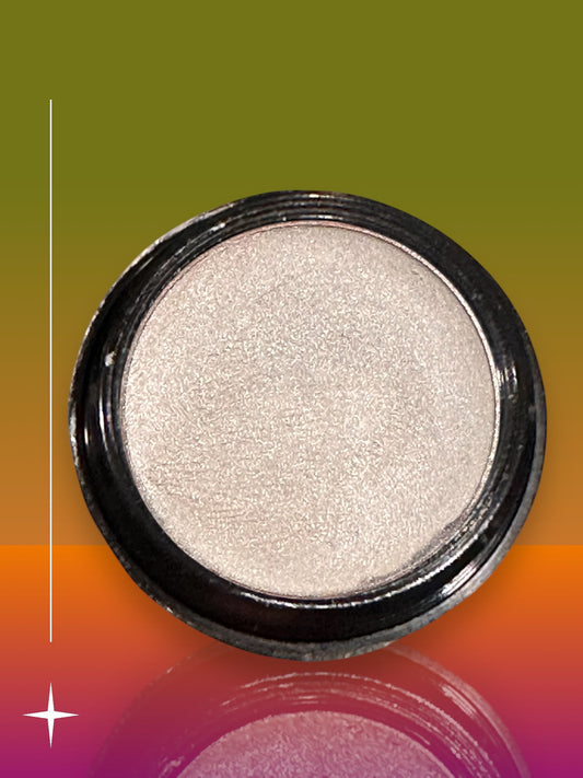 Cream Eye Shadow Single Compact Seashell